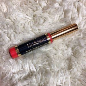 Samon Lipsense